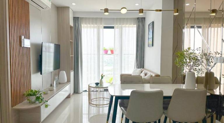 Apartment with yard, terrace & pool | Suitable for remote work | Dogs allowed — photo 3