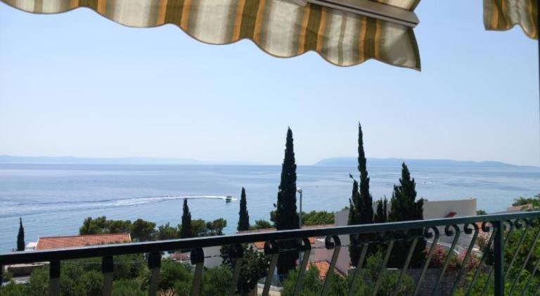 Apartment | Next to the beach | Pets are welcome in Tucepi