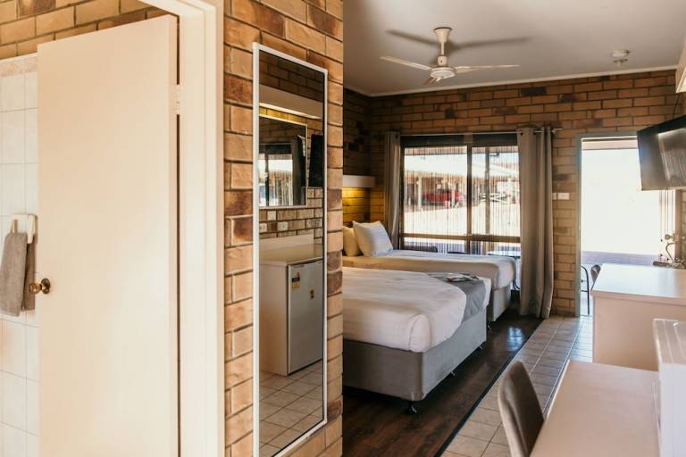Motel  Mount Isa