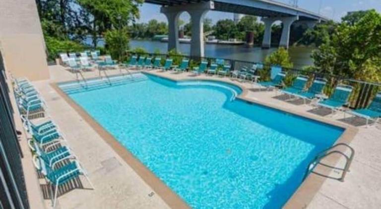 Fully equipped rental apartment with barbecue & private pool | Pet-friendly in Nashville, TN