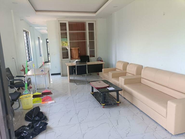 AIRSTAY HOTEL AND RESTAURANT — photo 2