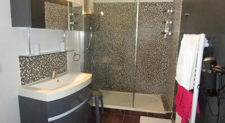 House with 1 room for 5 persons — photo 2