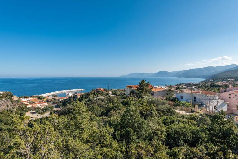 Fully equipped apartment with BBQ, yard & terrace | Sea view | Beach nearby | Pets are welcome — photo 5