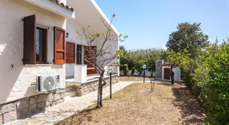 Villa with 3 rooms for 8 persons — photo 4