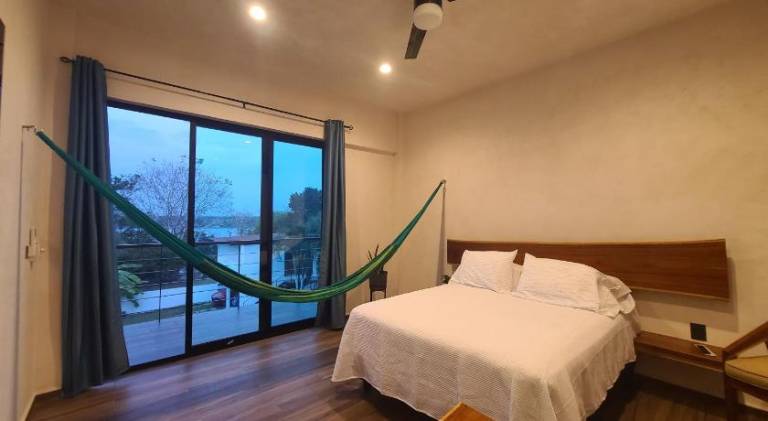 Beautiful serviced apartment with yard & terrace | Dogs allowed — photo 2