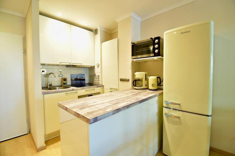 Fully equipped holiday apartment with yard & sauna | Sea view | Beach nearby | Pets are welcome — photo 3