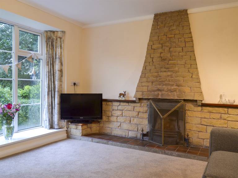Cottage with garden | River view — photo 3