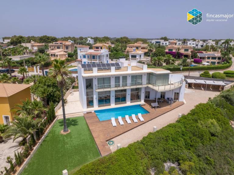 Villa  Cala Pi