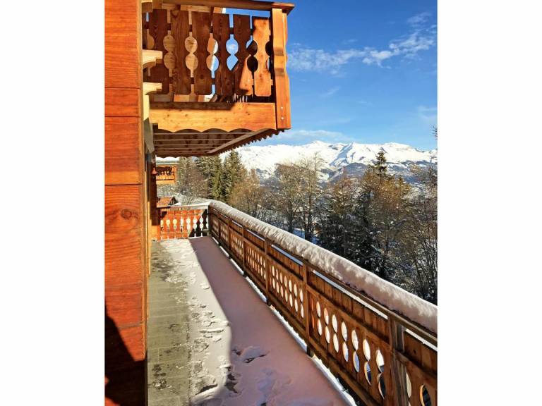 Chalet, terrace, balcony, fireplace or stove, parking, tv, 200m², Thyon — photo 2