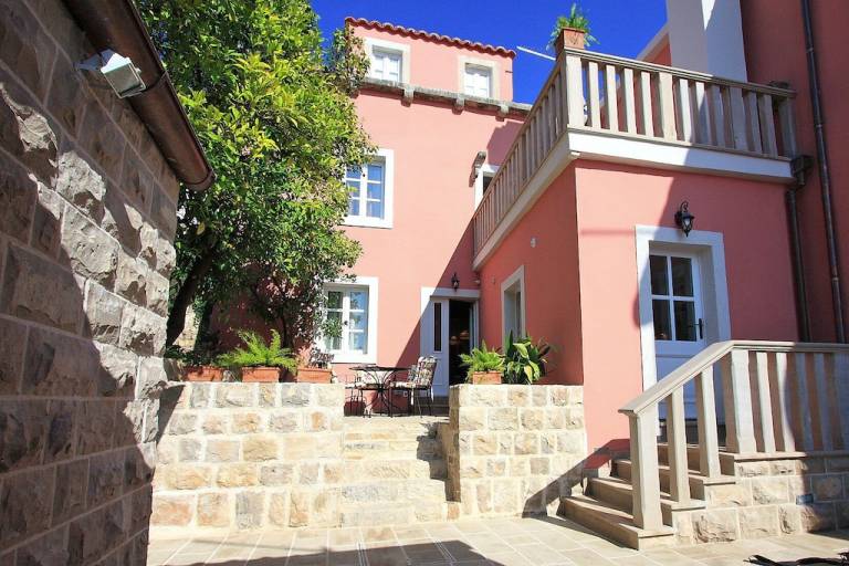 Villa  Cavtat