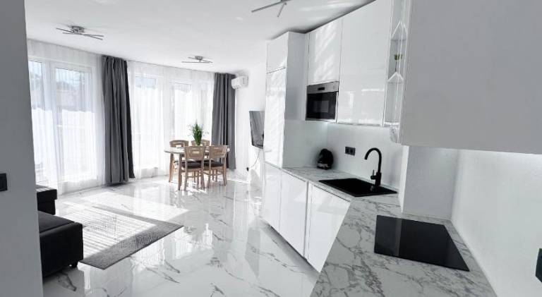 Rental apartment with private pool — photo 2