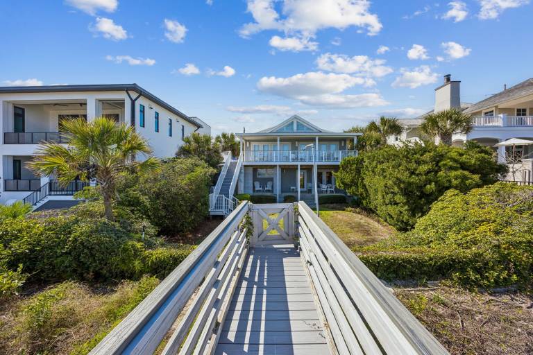 Child-friendly spacious house | Beach view | Dogs allowed in Fernandina Beach, FL