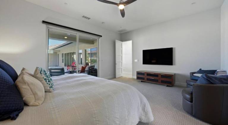 House with barbeque, yard & jacuzzi | Good for workation — photo 2