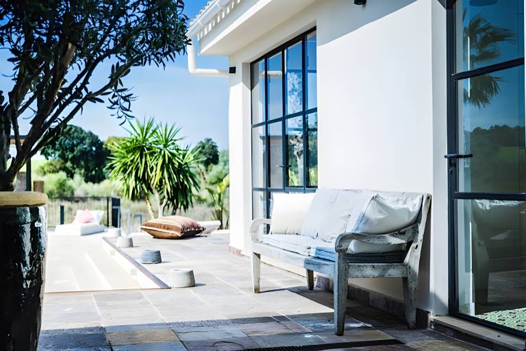 Villa with yard, terrace & pool | Garden view — photo 3