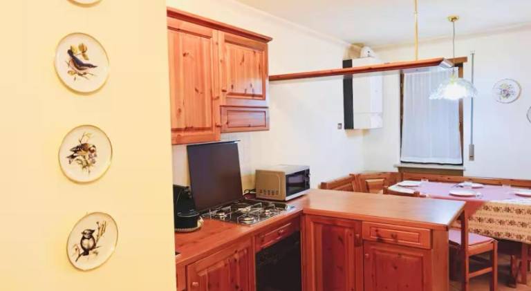 Holiday apartment with 2 rooms for 6 persons — photo 2