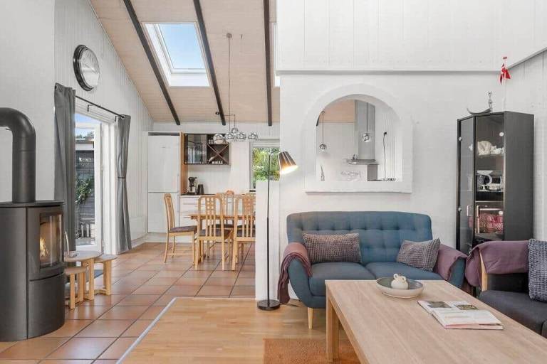 Family-friendly wonderful house with garden, patio & hot tub | Pet-friendly — photo 3