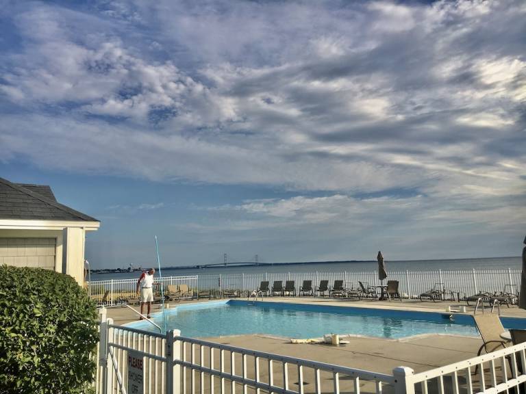 Mackinaw City, MI Vacation Rentals from 61 Hometogo