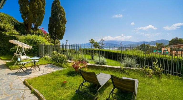 Apartment with 2 rooms for 6 persons in Rapallo