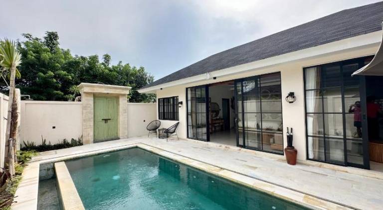 Villa with pool | Pets allowed — photo 3