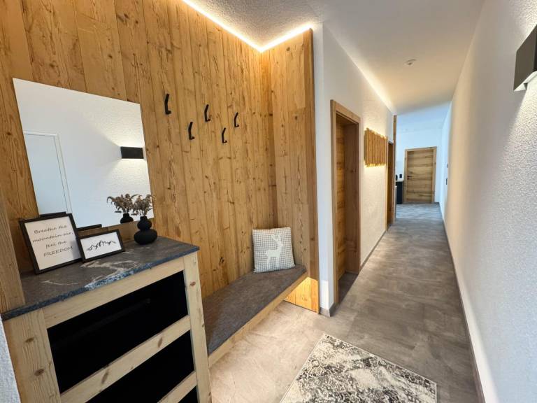 Holiday apartment with terrace in Umhausen