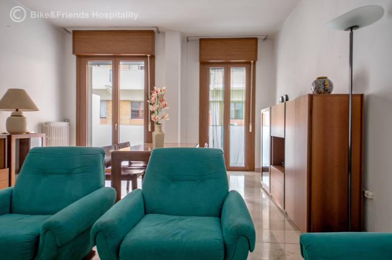 Apartment with patio | Good for workation — photo 2