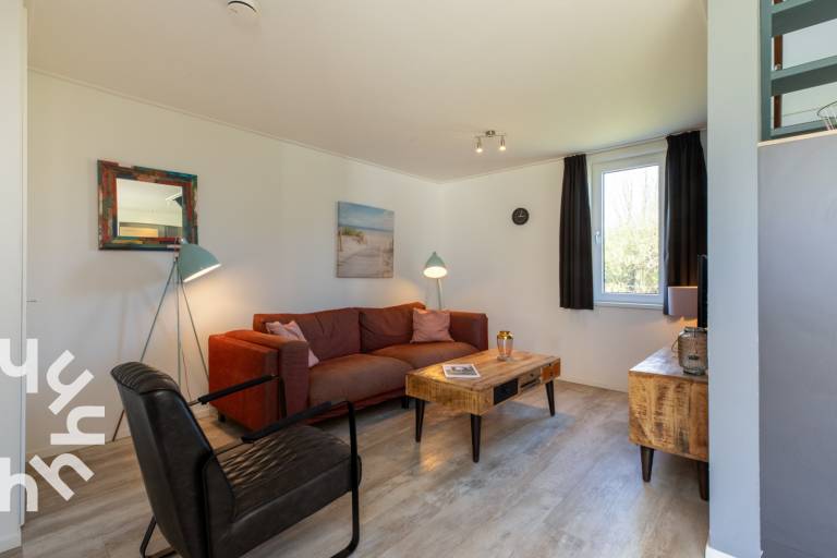 Vacation home with terrace — photo 2