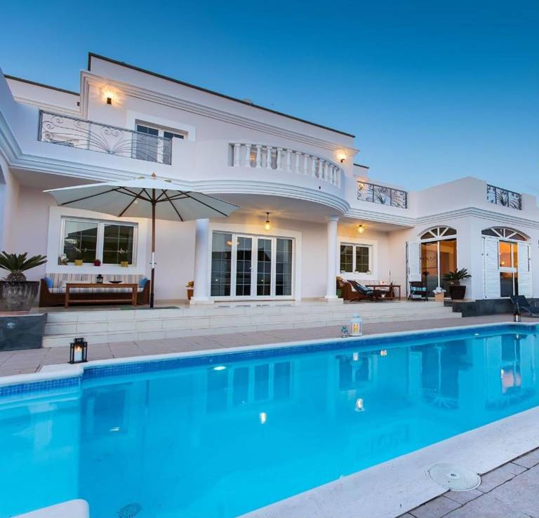 Villa  Tahiche