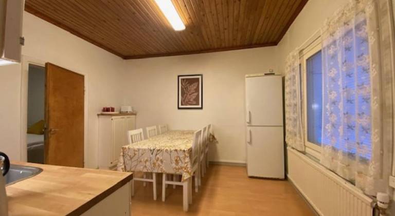House with 5 rooms for 10 persons — photo 4