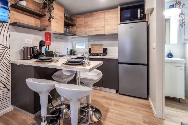 Holiday apartment with patio & barbecue — photo 4