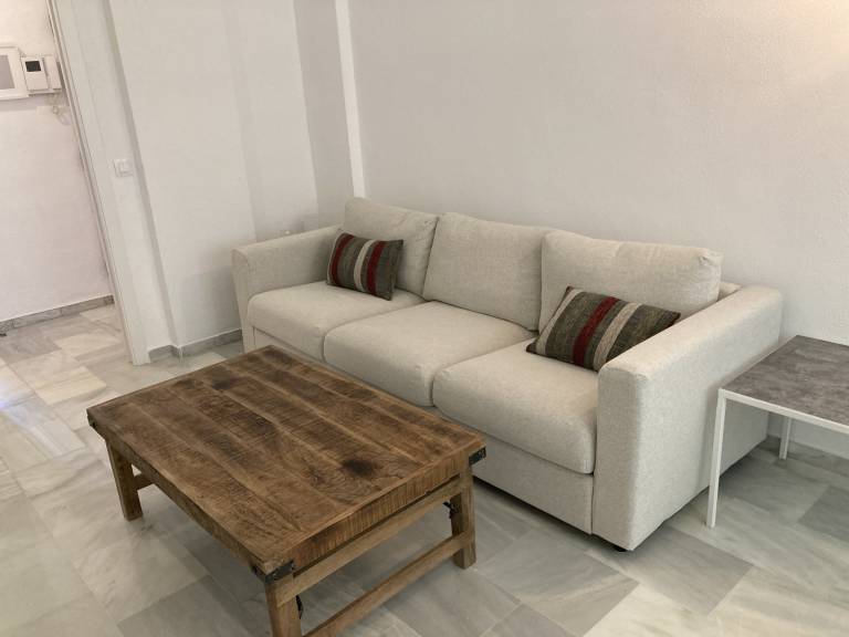 Rental apartment with 3 rooms for 6 persons — photo 2