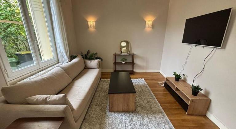 Rental apartment with 2 rooms for 6 persons — photo 2