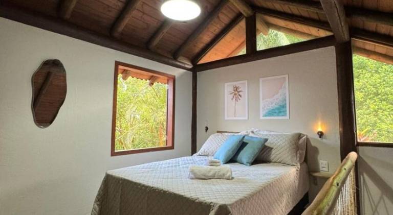 Lodge with patio & yard | Pet-friendly in Imbituba
