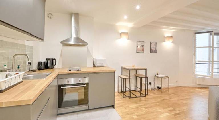 Apartment | Close to Louvre — photo 3
