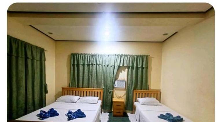 Dela-Chen Roadside Hostel in Moalboal