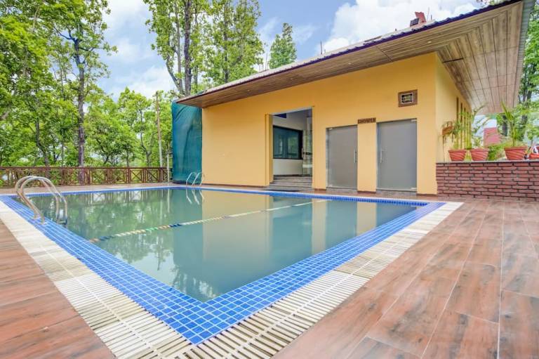 Summit Jungle Resort