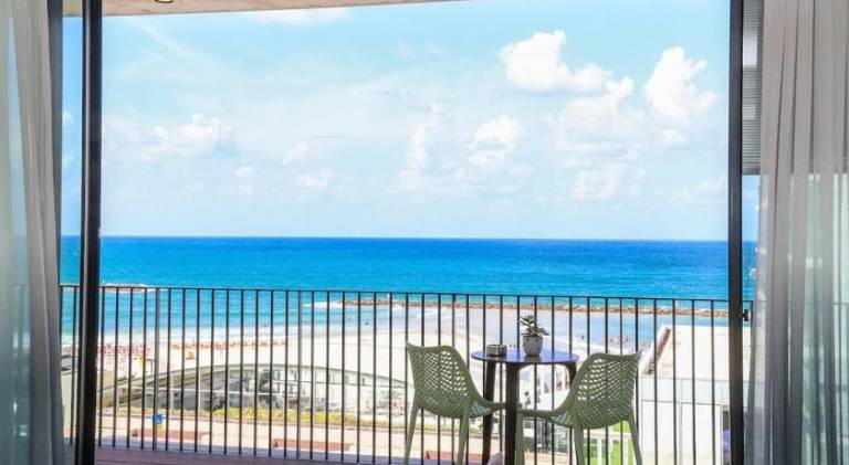 Luxury 2BD Beach Apartment 19 — photo 4