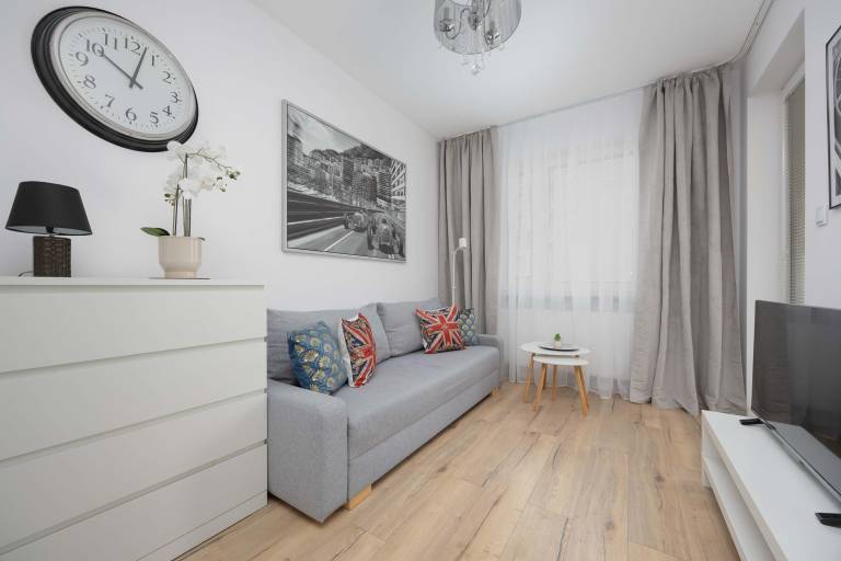 Family-oriented rental apartment with fast internet & yard | Pets are welcome — photo 5