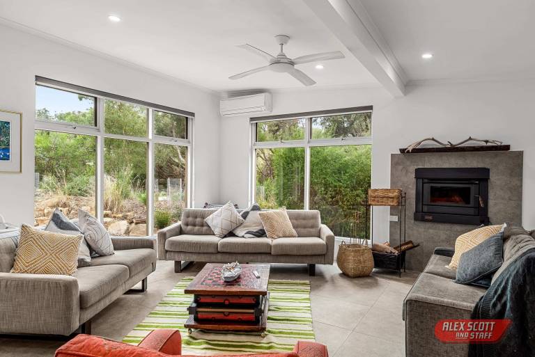 House  Silverleaves