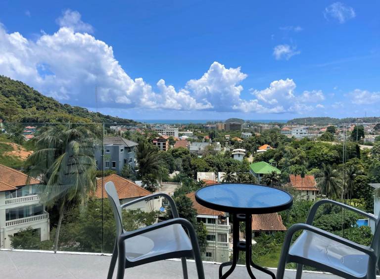 Spacious 2br sea view apartment at Kata Ocean View