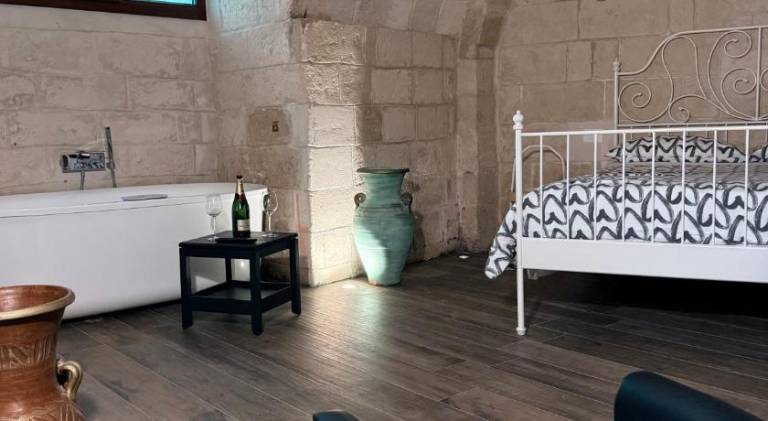 Classe 51 - B&B con Jacuzzi - — photo 2