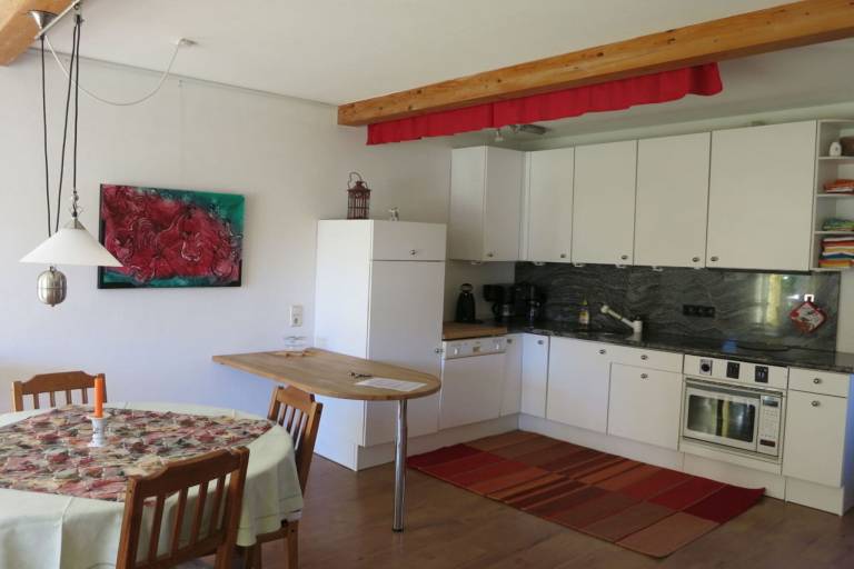 Vacation home with terrace — photo 3