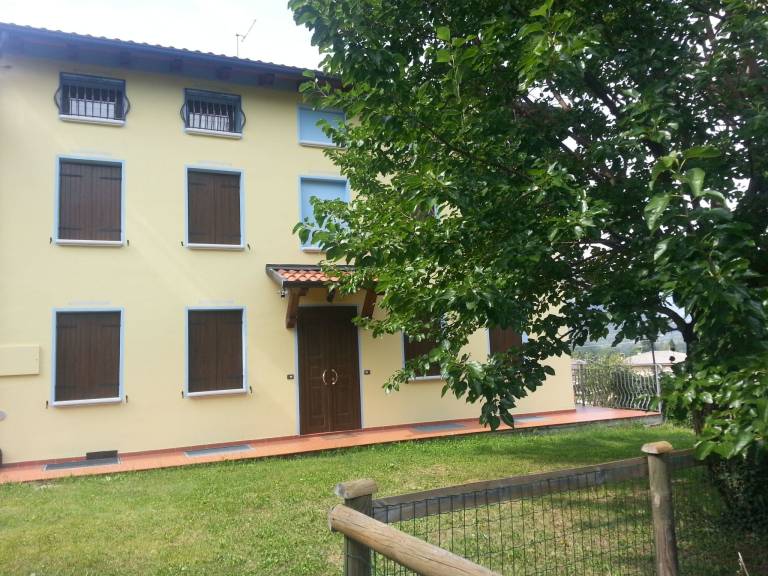 Apartment with garden & BBQ — photo 5