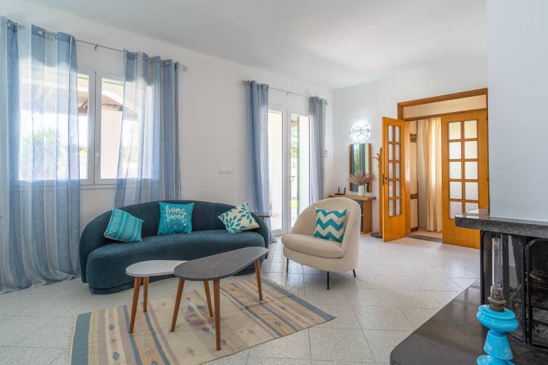 Villa 'Benedetta' with Sea View, Wi-Fi and Air Conditioning — photo 3