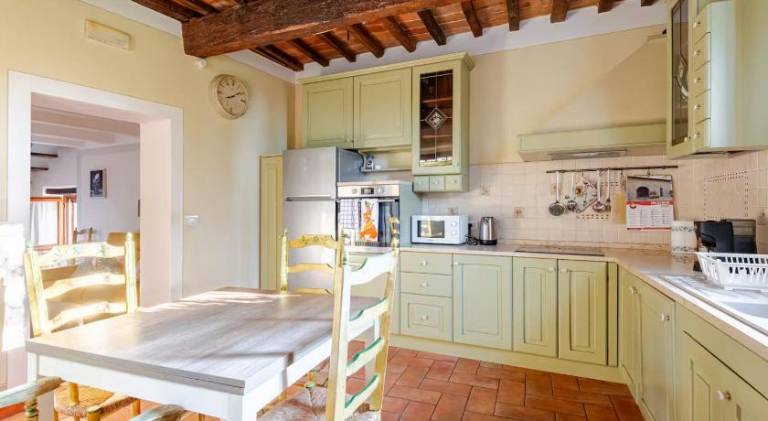 Apartment with 2 rooms for 5 persons — photo 4