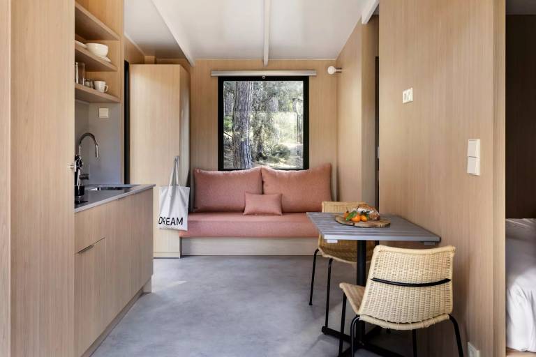 Mobile home with 1 room for 2 persons — photo 5