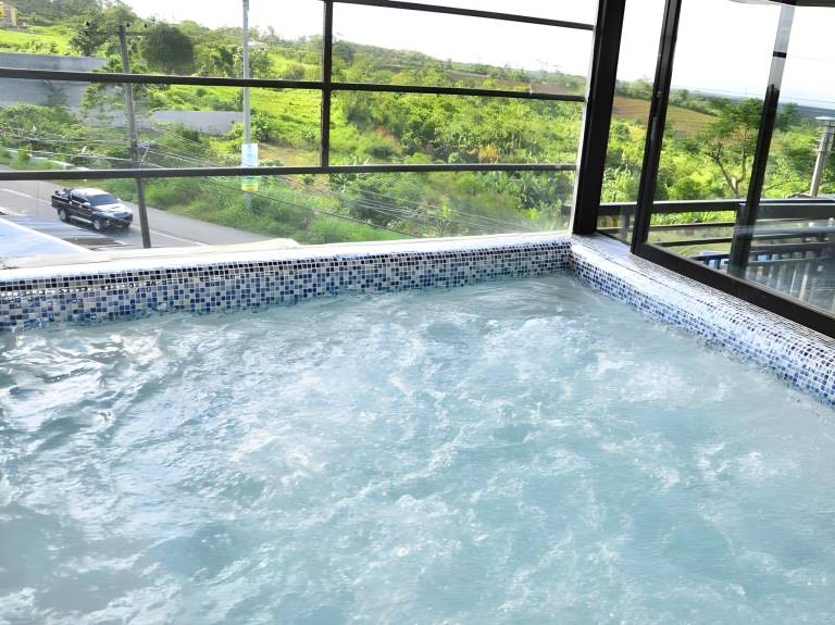 El Renzo Hotel Tagaytay — photo 4