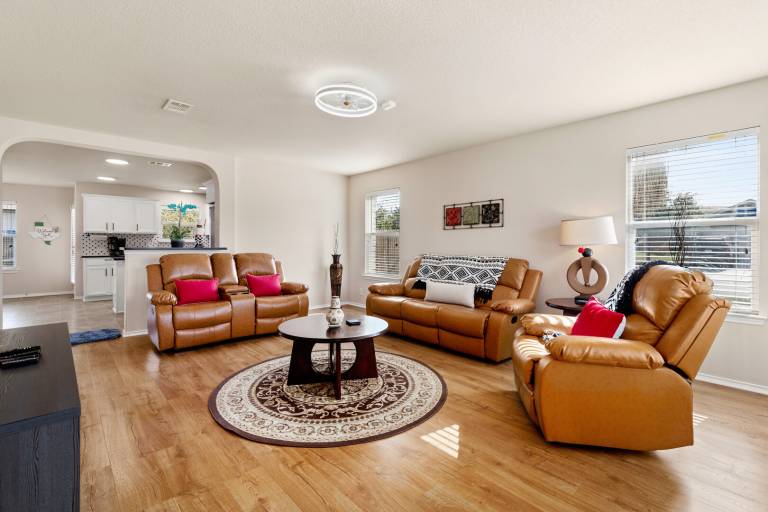 Family-oriented vacation home | Pets are welcome — photo 2