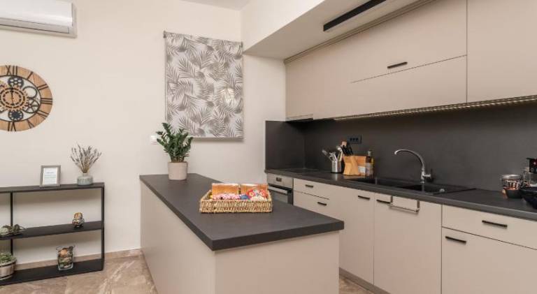 Rental apartment with 2 rooms for 4 persons — photo 3