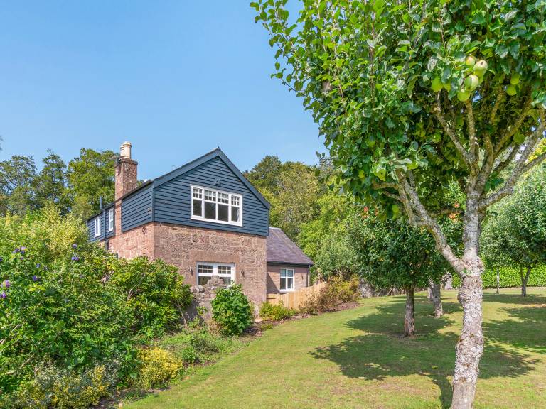 Gardener s Cottage