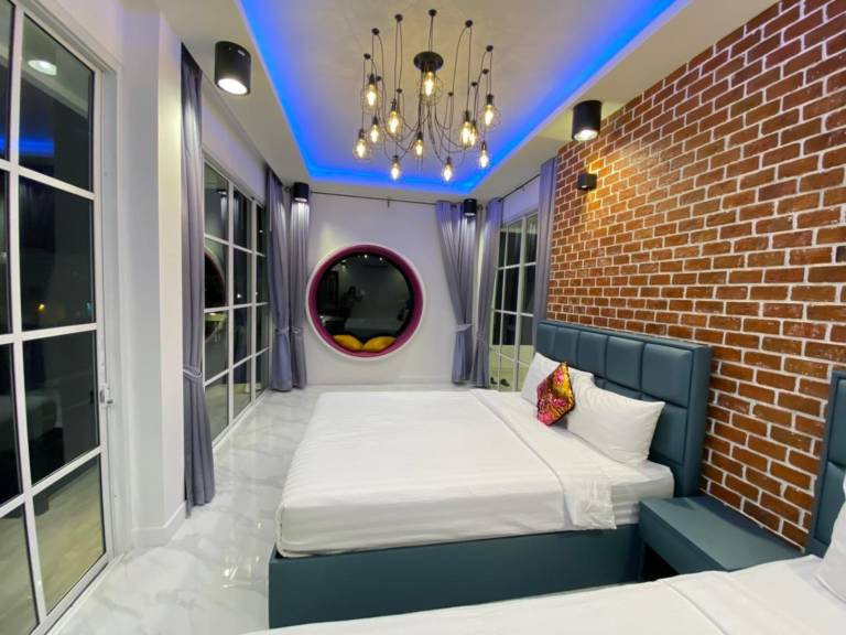 Modern Brick Loft Huahin Pool Villa (N) — photo 2